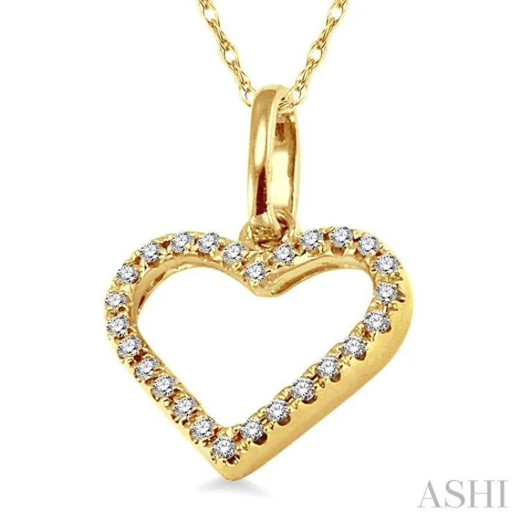 1/10 ctw Round Cut Diamond Heart Shape Pendant in 10K Yellow Gold with Chain