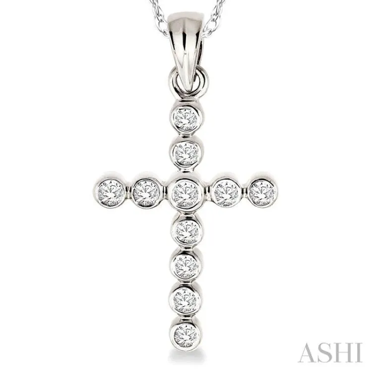 1/4 ctw Round Cut Diamond Cross Pendant in 14K White Gold with Chain