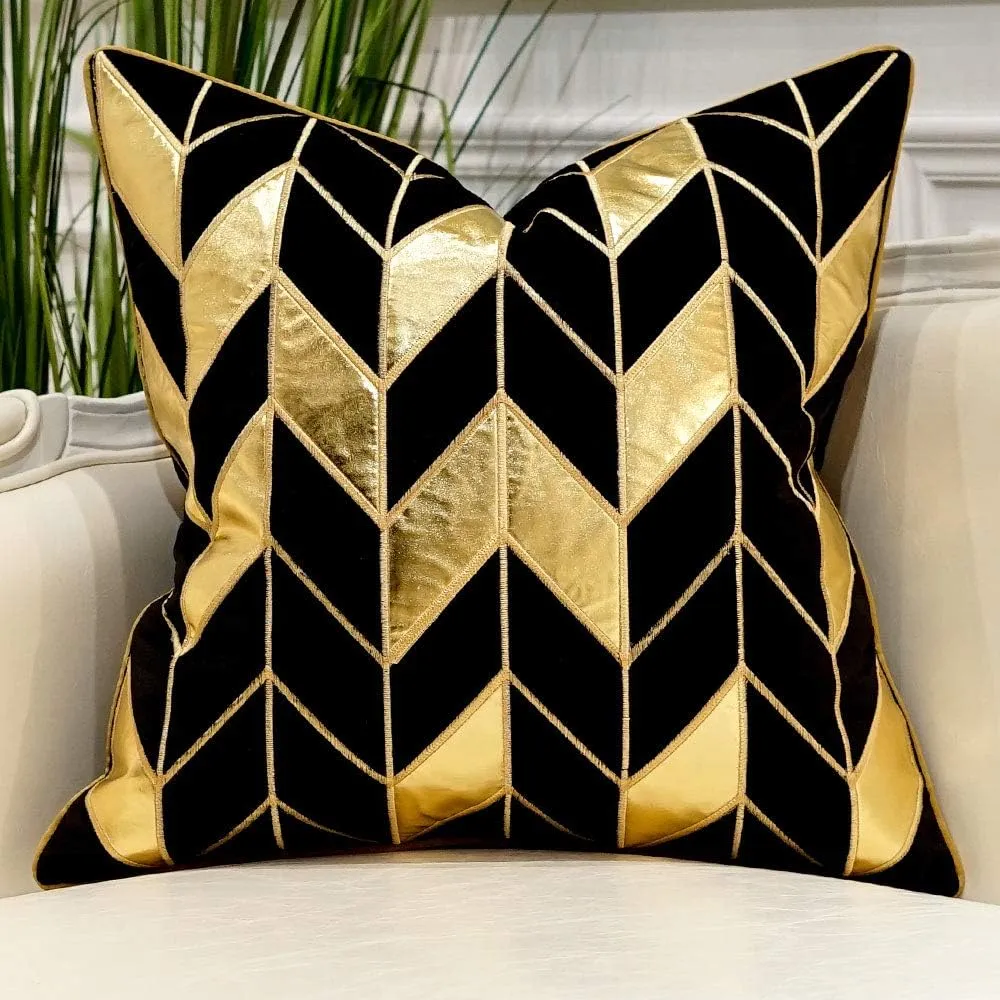 Avigers 18 x 18 Inches Black Gold Striped Cushion Case Luxury European Throw Pillow Cover Decorative Pillow for Couch Living Room Bedroom Car