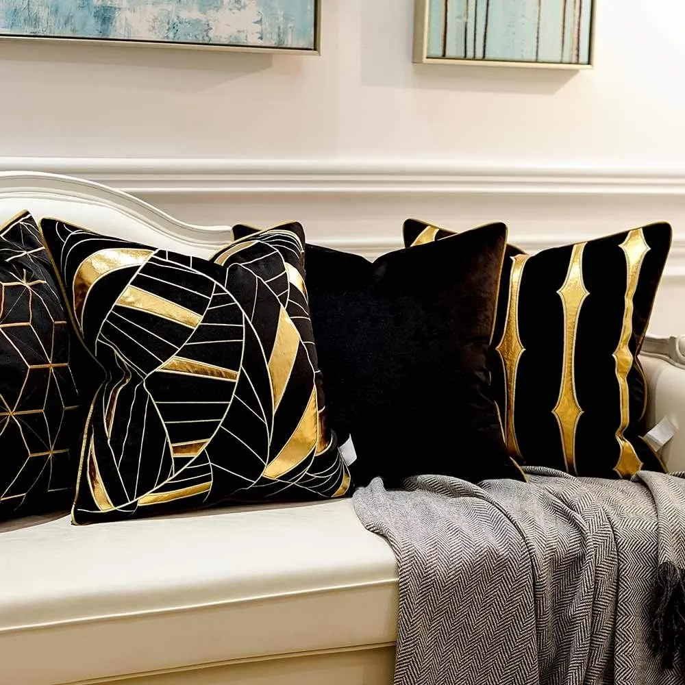 Avigers 18 x 18 Inches Black Gold Striped Cushion Case Luxury European Throw Pillow Cover Decorative Pillow for Couch Living Room Bedroom Car