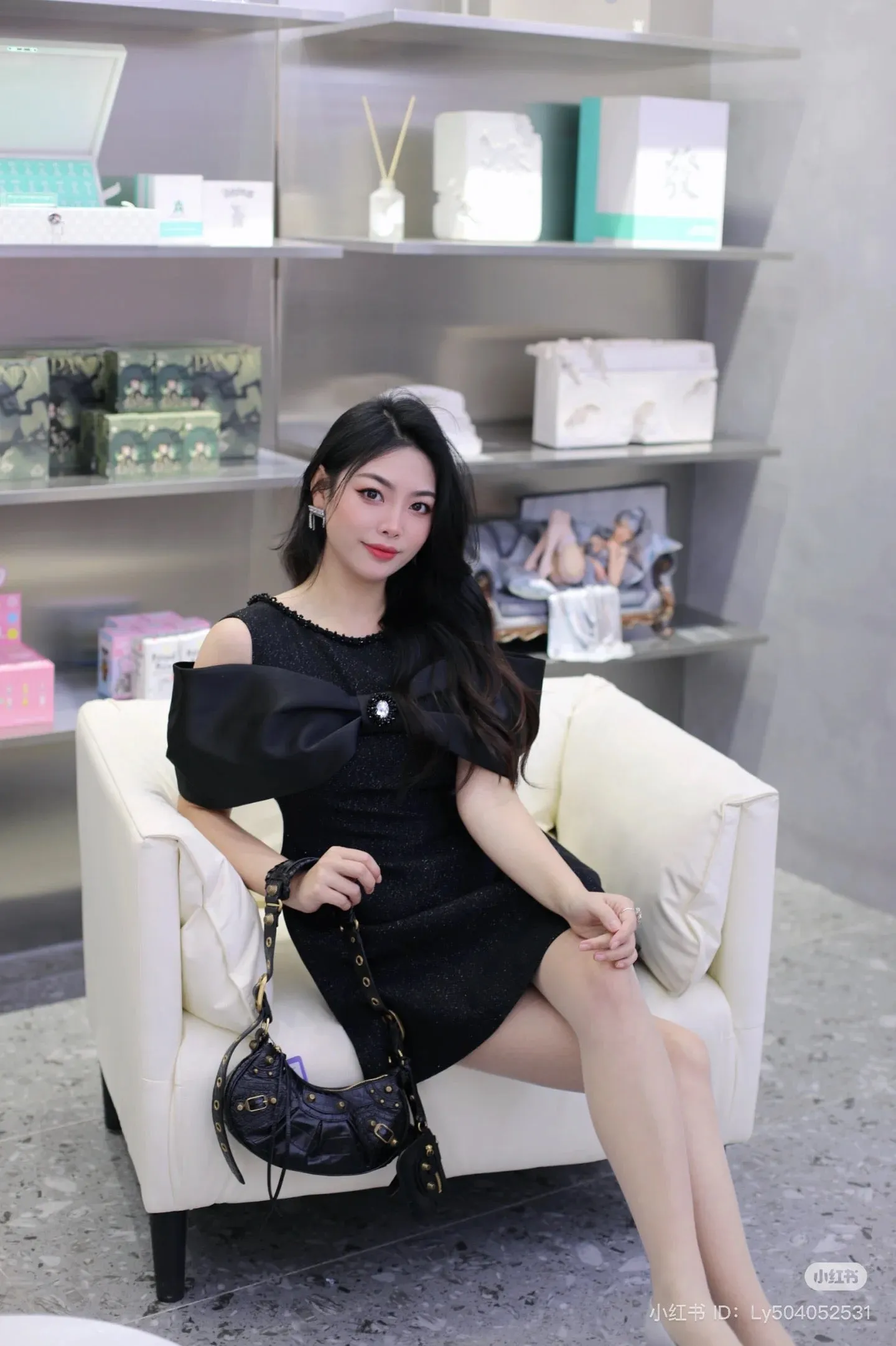 BALENCIAGA BAG (30)