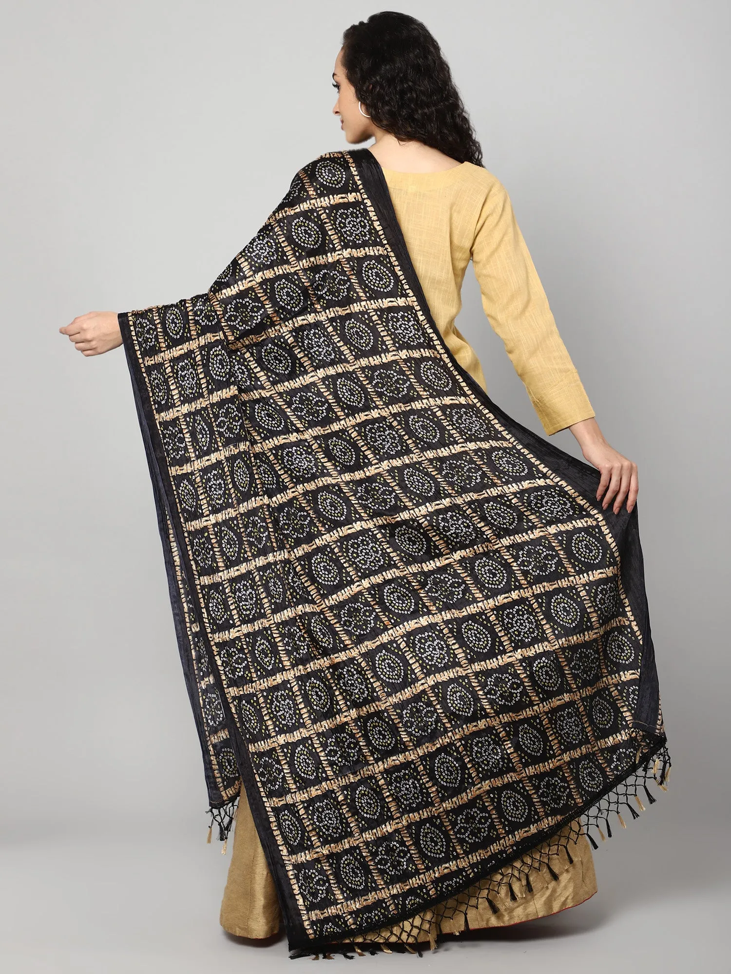 Black Bandhani print dupatta