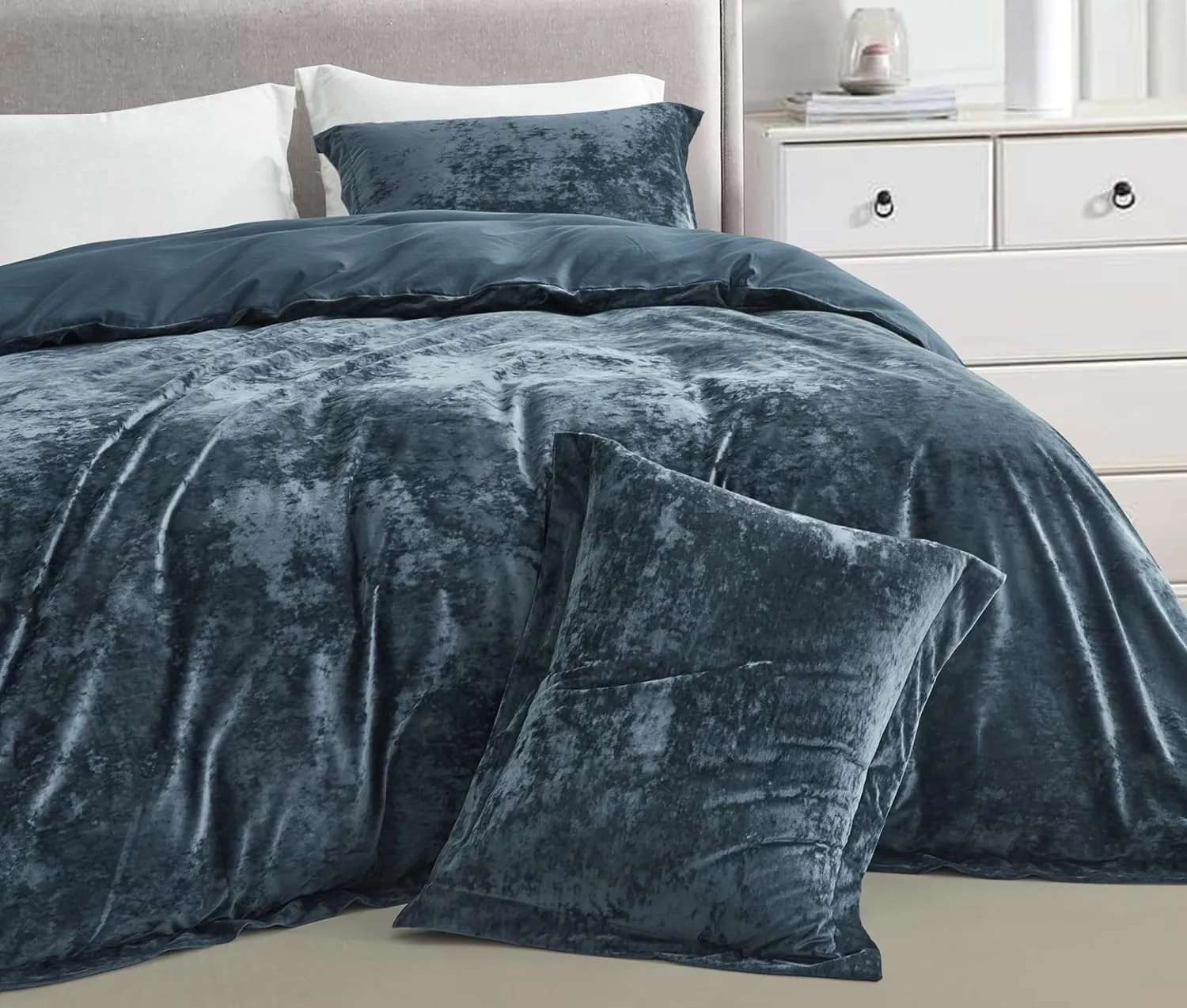 Chezmoi Collection Piers 3-Piece Storm Blue Distressed Velvet Duvet Cover Set Queen Size with Button Closure and 8 Corner Ties, Soft Washed Microfiber Reverse Comforter Cover