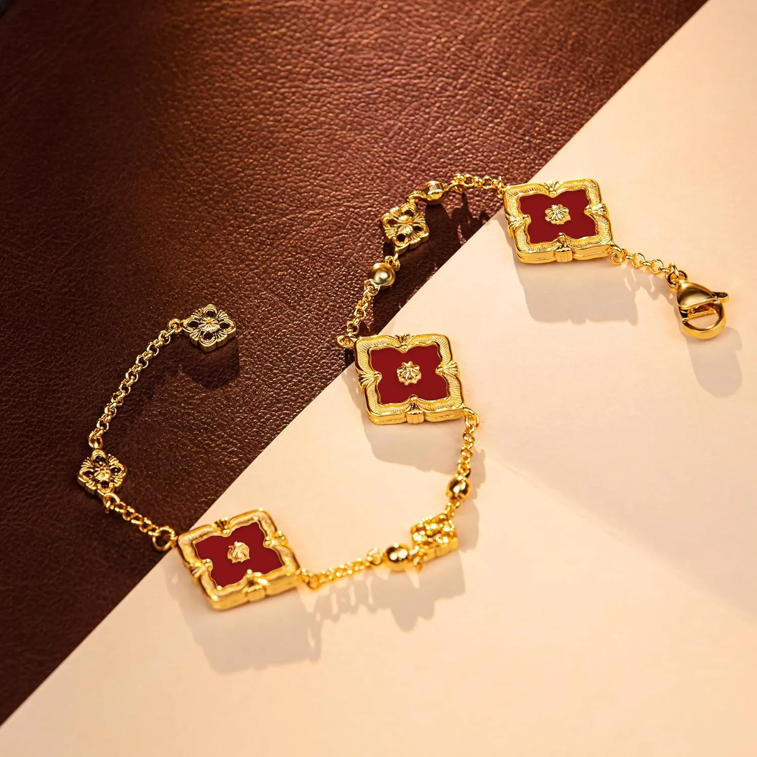 Clover Bracelets for Women - Four Leaf Clover Bracelet, Double-Sided Gold Lucky Bracelets, Birthday gift bracelet Jewelry Gifts