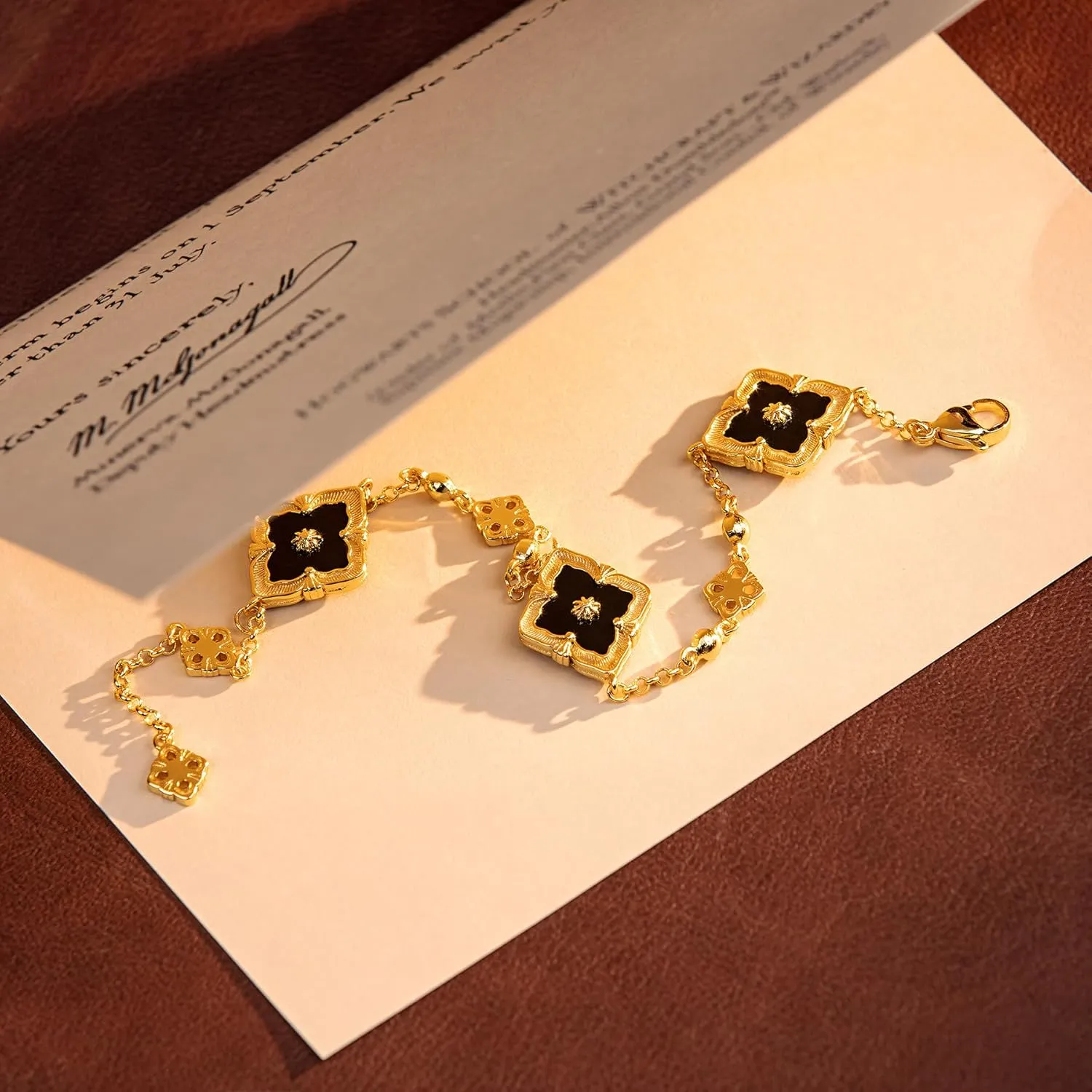 Clover Bracelets for Women - Four Leaf Clover Bracelet, Double-Sided Gold Lucky Bracelets, Birthday gift bracelet Jewelry Gifts