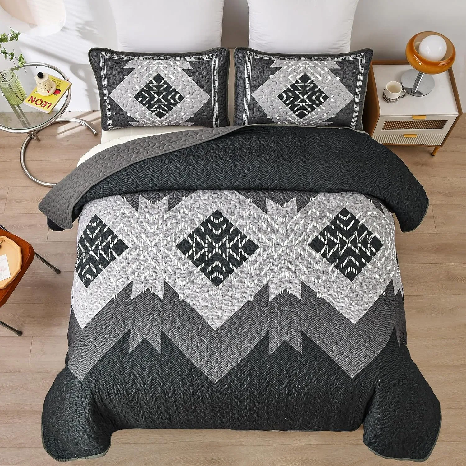 Dintszyayue Boho Quilt Set King Size 3 Pieces Black Grey Aztec Texture Bedspread Coverlet Set Bohemian Quilt Bedding Set Microfiber Lightweight Bed Cover for All Seasons 90"×103"