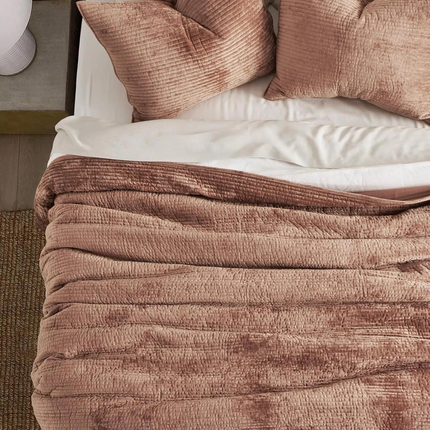 EVERGRACE Velvet Quilt Set Queen Size, Luxurious Soft Bedding Sets, Lightweight Velvet Comforter for All Season, Striped Channel Bedspread Coverlet with 2 Shams, Terracotta Clay