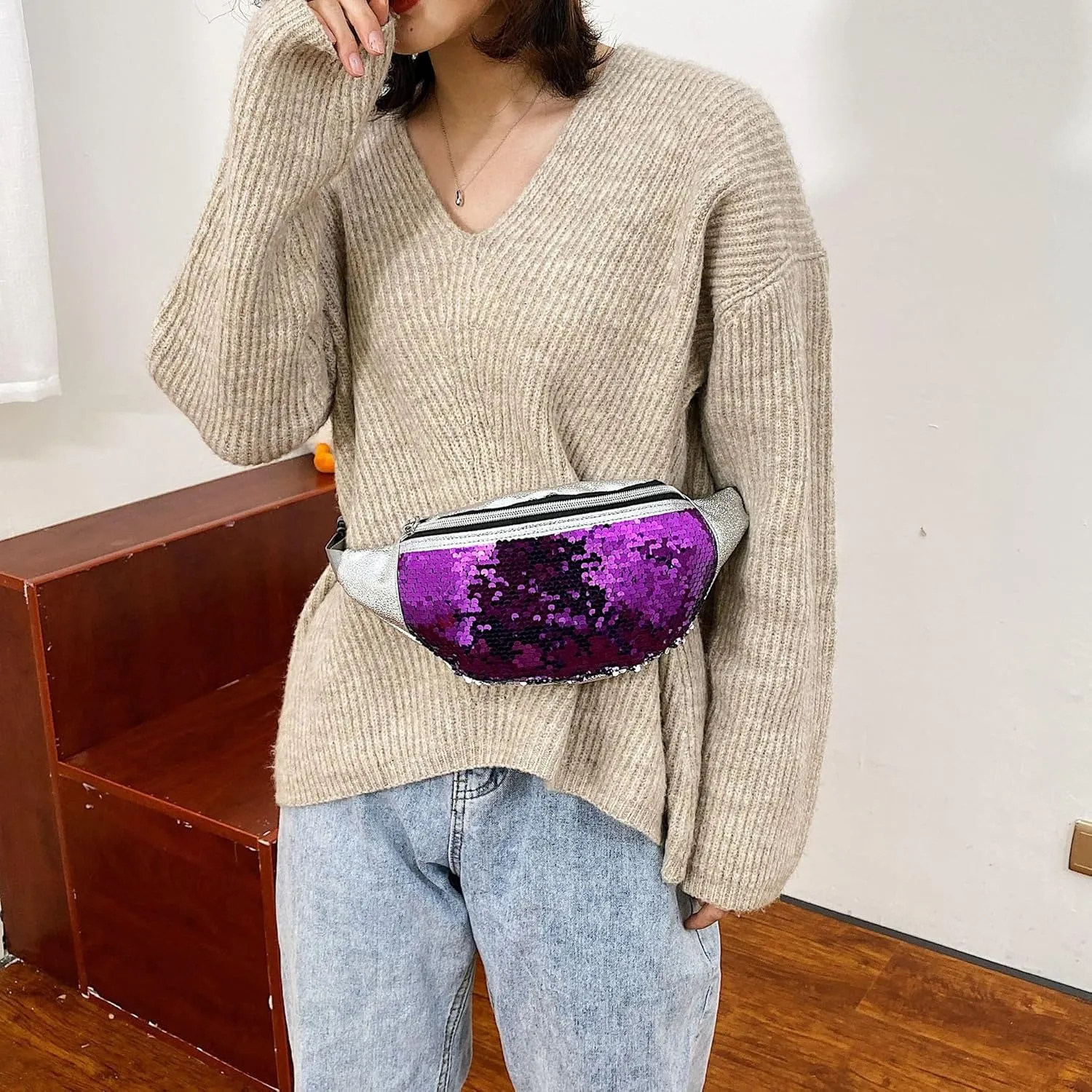 eYLun Women Fanny Pack Belt Bag Crossbody Sequins Waist Bag Bum Bag Lightweight Traveling Waist Bag Pack Green