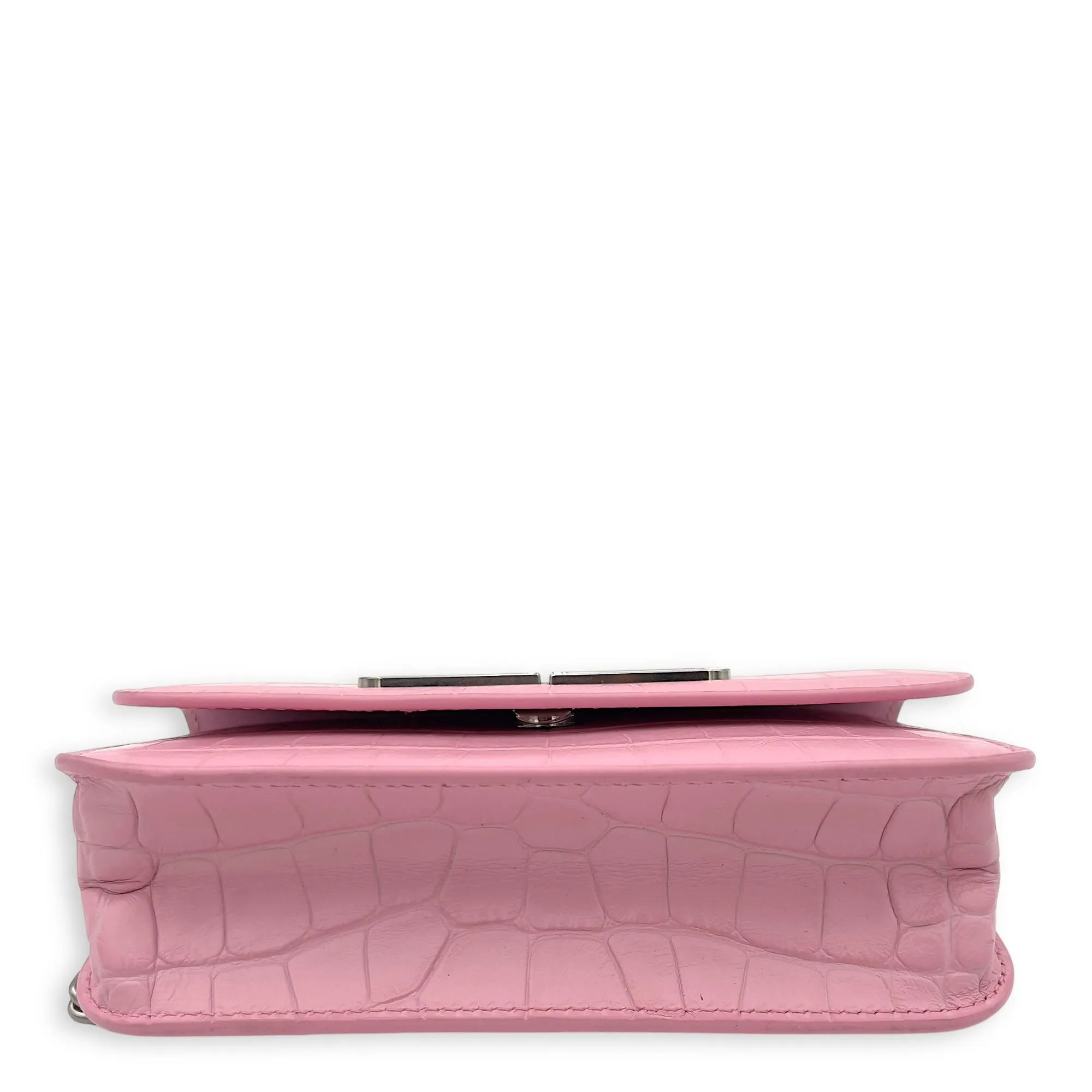 Gossip Pink Wallet On Chain in Crocodile Embossed Calfskin, Silver hardware