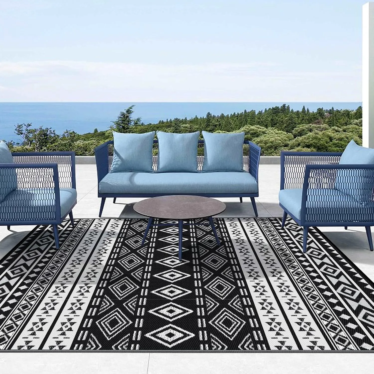 GOTGELIF Outdoor Rug 6x9FT Boho Style, Reversible & Water-Resistance & Portable Plastic Straw Rug for RV Trips, Picnic, Camping, Outdoor, Garden, Patio - White and Black Patio Rug