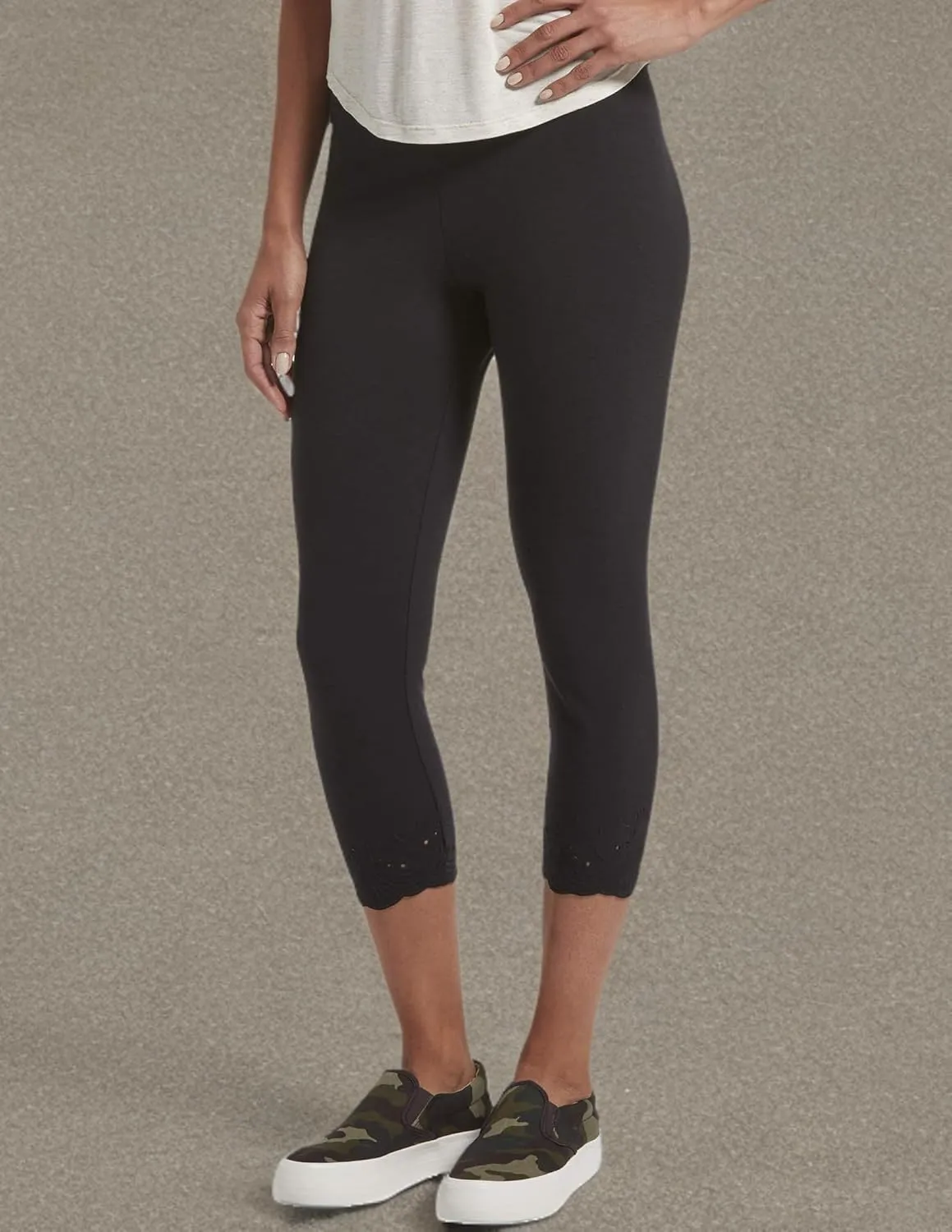 HUE Women’s Fashion Cotton Capri Leggings