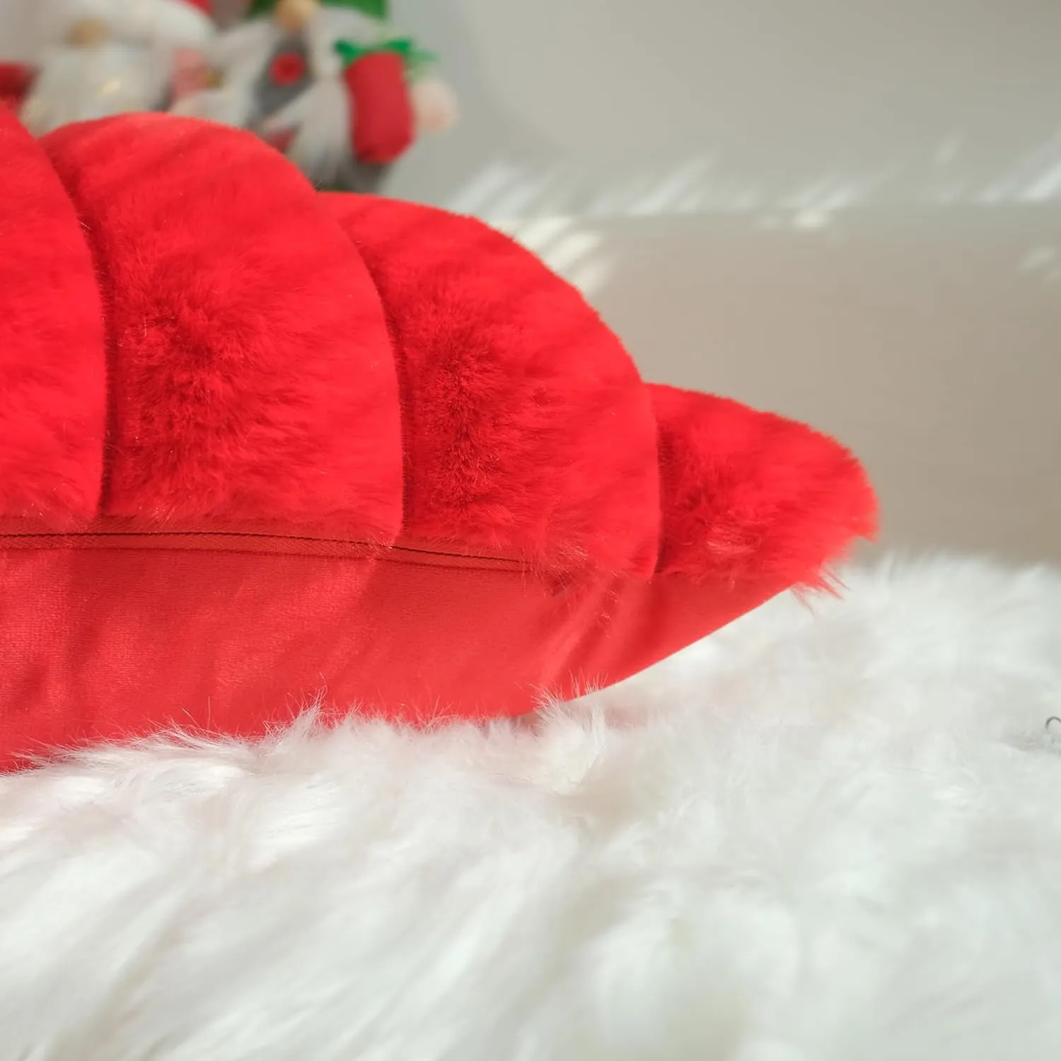 JOJUSIS Pack of 2 Faux Fur Plush Decorative Christmas Red Throw Pillow Covers Couch Cushion Case Soft Fluffy Pillowcases Wide Stripe (Red, 18 x 18 Inch)