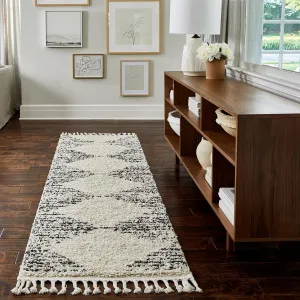 nuLOOM Bria Moroccan Shag Tasseled Area Rug - 2x12 Runner Shag Rug Modern/Contemporary Off-White/Charcoal Rugs for Living Room Bedroom Dining Room Nursery Entryway Hallway