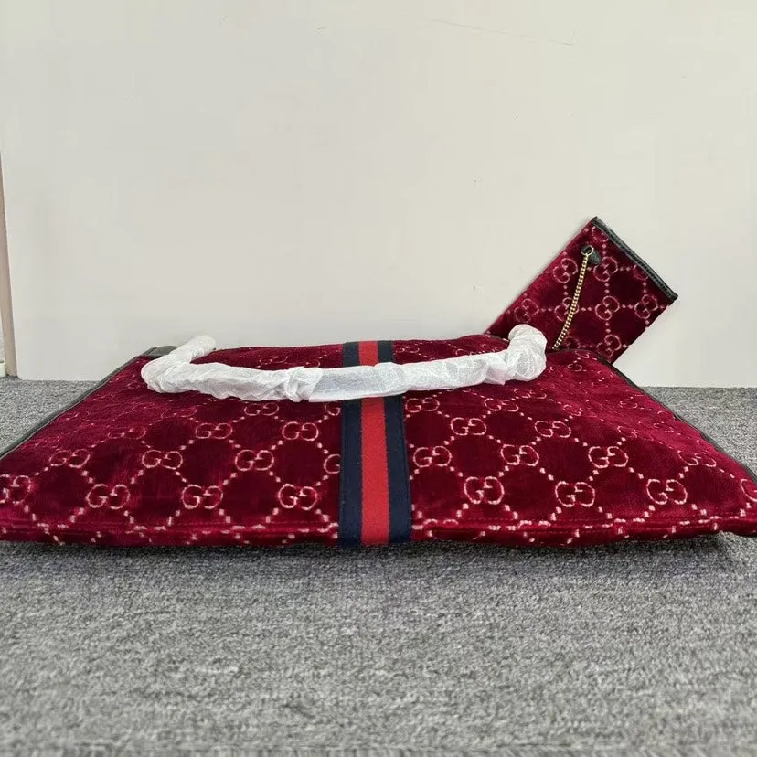 Preloved Gucci Rajah Tote Bag SJZ2-29 in Red Velvet