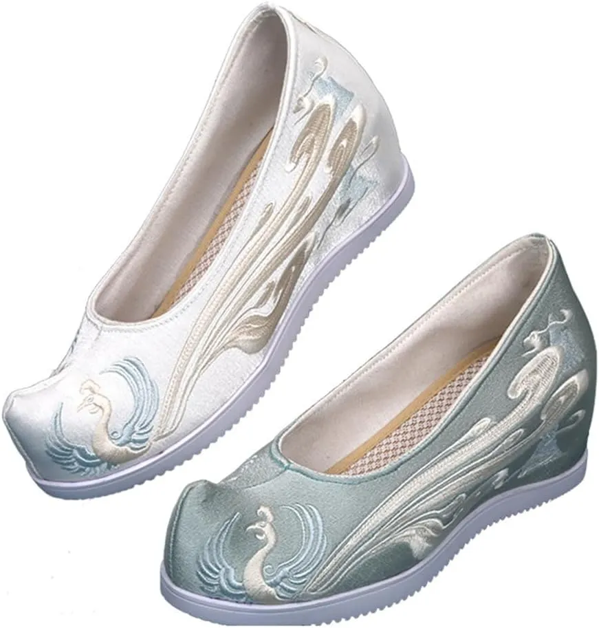 Retro Embroidered Shoes Floral Art Canvas Slip On Loafers Hanfu Matching Shoes Ancient Chinese Shoes
