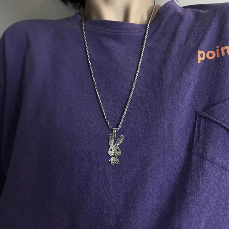 Silver Fishbone Fishbone Necklace With Diamonds Is Versatile And Simple