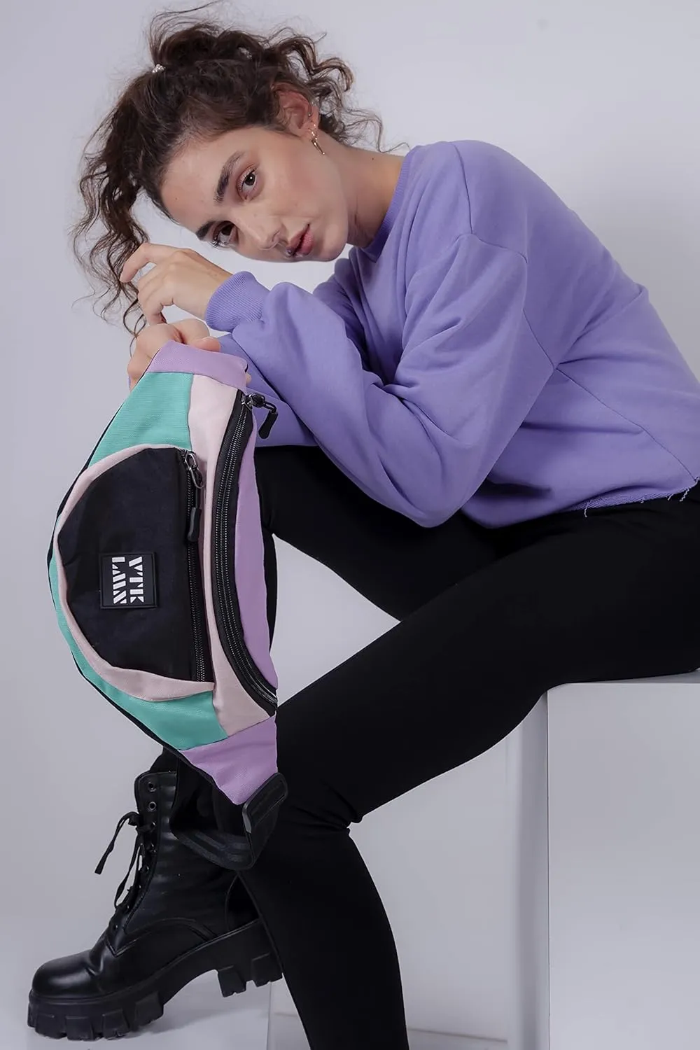 Vatkalimon Unisex Crossbody Bag - Waterproof Belt Bag - Small Crossbody Bag with Adjustable Strap - Gym Bag, Sling Bag, Travel Essentials, Stylish Bum Bag for Hiking, Running & Daily Use
