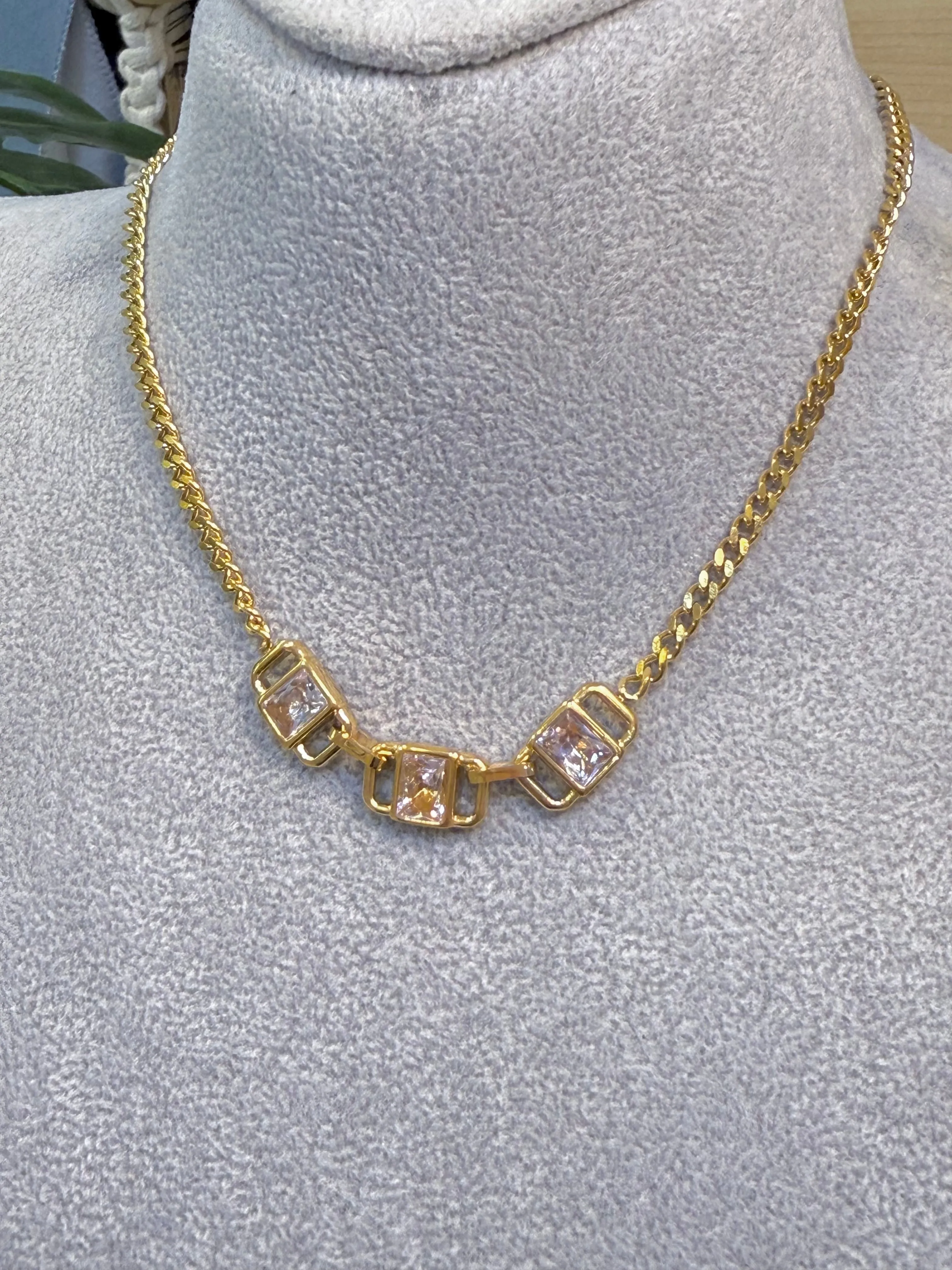 Velvet Chain