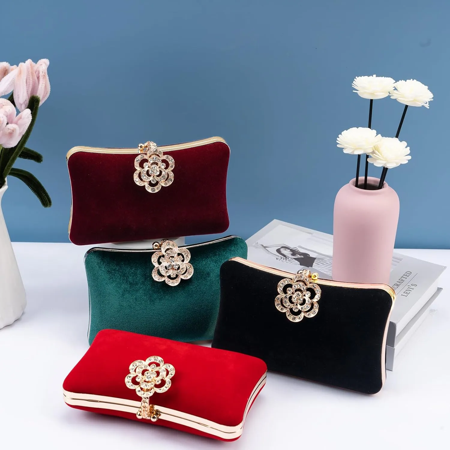 Velvet Evening Bags For Women With Flower Closure Rhinestone Crystal Embellished Clutch Purse For Party Wedding
