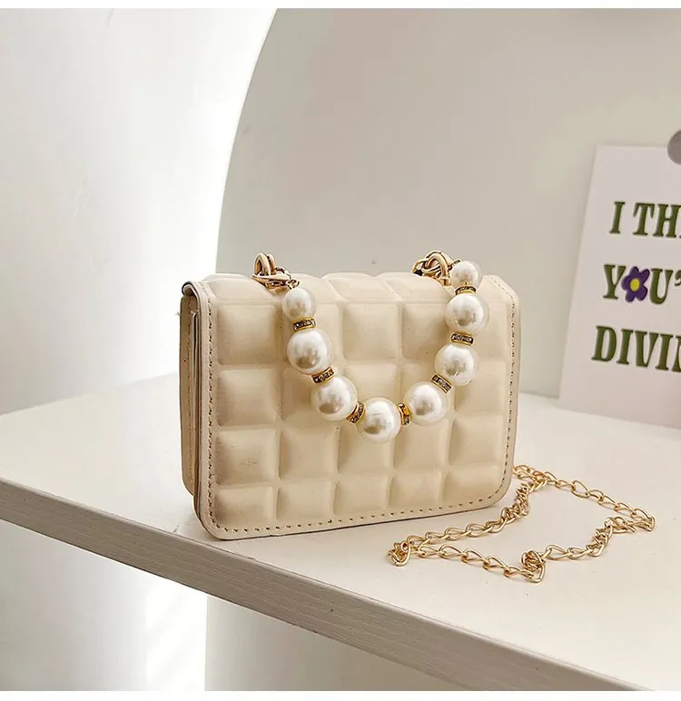 Wholesale PU pearl chain shoulder bag JDC-SD-KR042