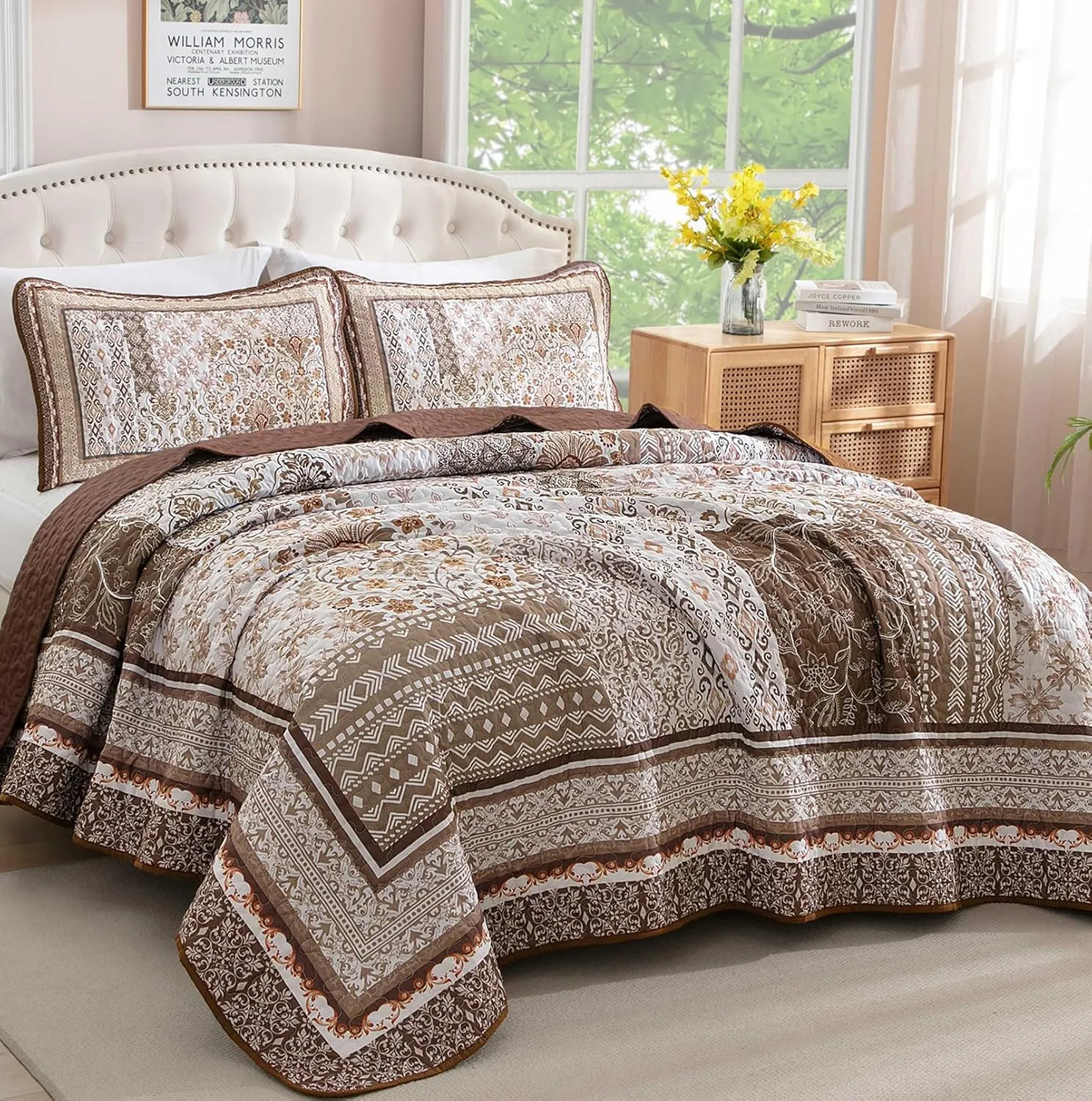 WONGS BEDDING Brown Quilt Set King Size, Boho Floral Pattern Bedspread Coverlet Set, Bohemian Patchwork Bedspreads Bedding Quilt Set for All Seasons (104"x90")