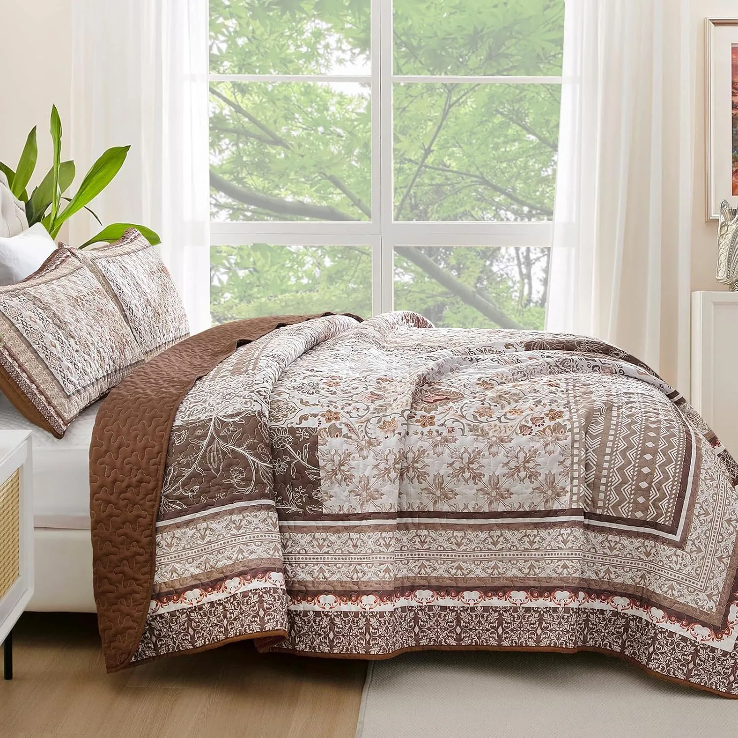 WONGS BEDDING Brown Quilt Set King Size, Boho Floral Pattern Bedspread Coverlet Set, Bohemian Patchwork Bedspreads Bedding Quilt Set for All Seasons (104"x90")