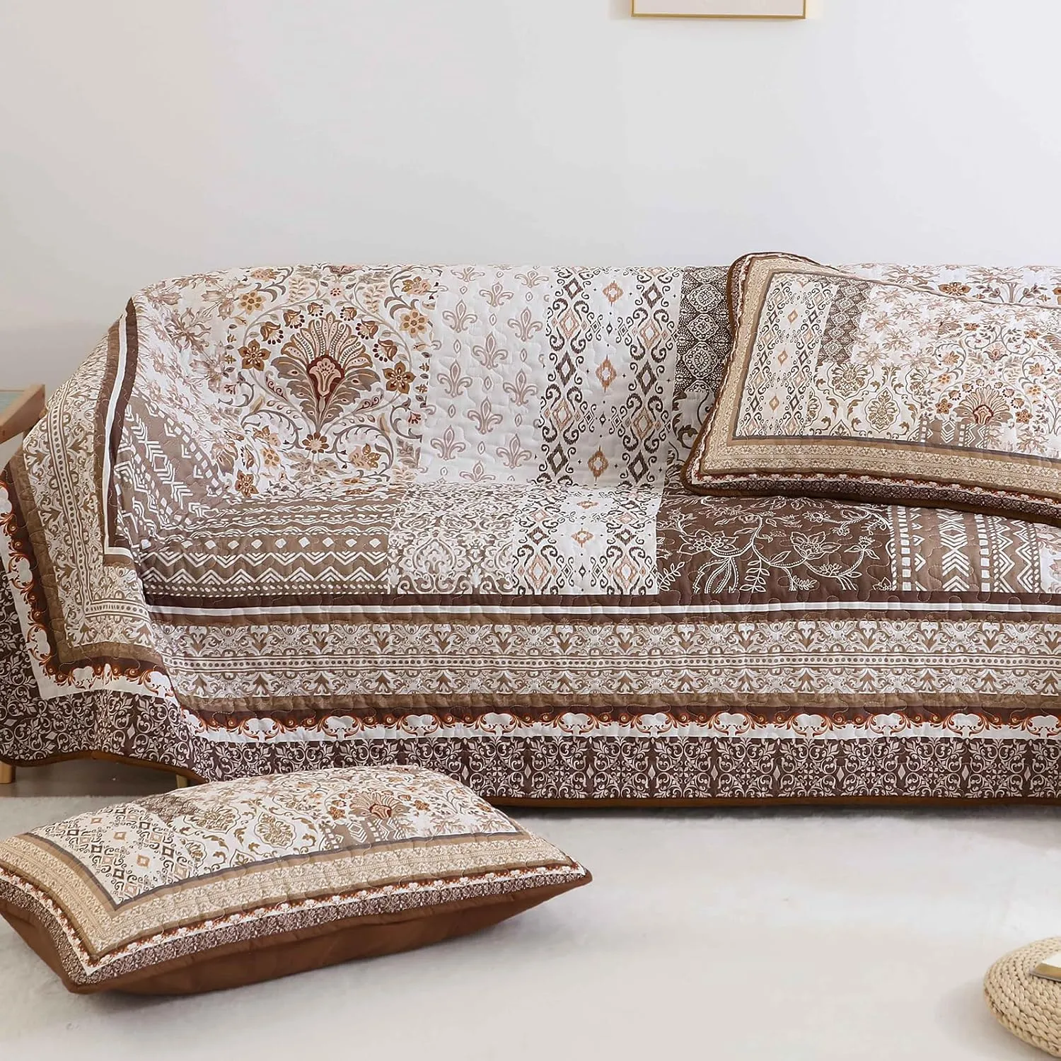 WONGS BEDDING Brown Quilt Set King Size, Boho Floral Pattern Bedspread Coverlet Set, Bohemian Patchwork Bedspreads Bedding Quilt Set for All Seasons (104"x90")
