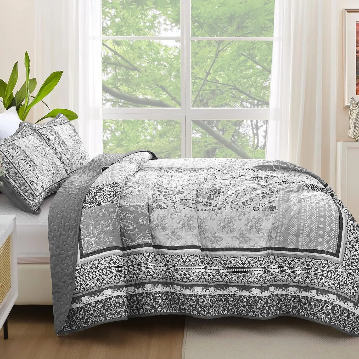 WONGS BEDDING Grey Quilt Set King Size,Bohemian Floral Patchwork Bedspread Coverlet Set, Soft 3 Pieces Boho Bedspreads Bedding Quilt Set for All Seasons (104"x90")