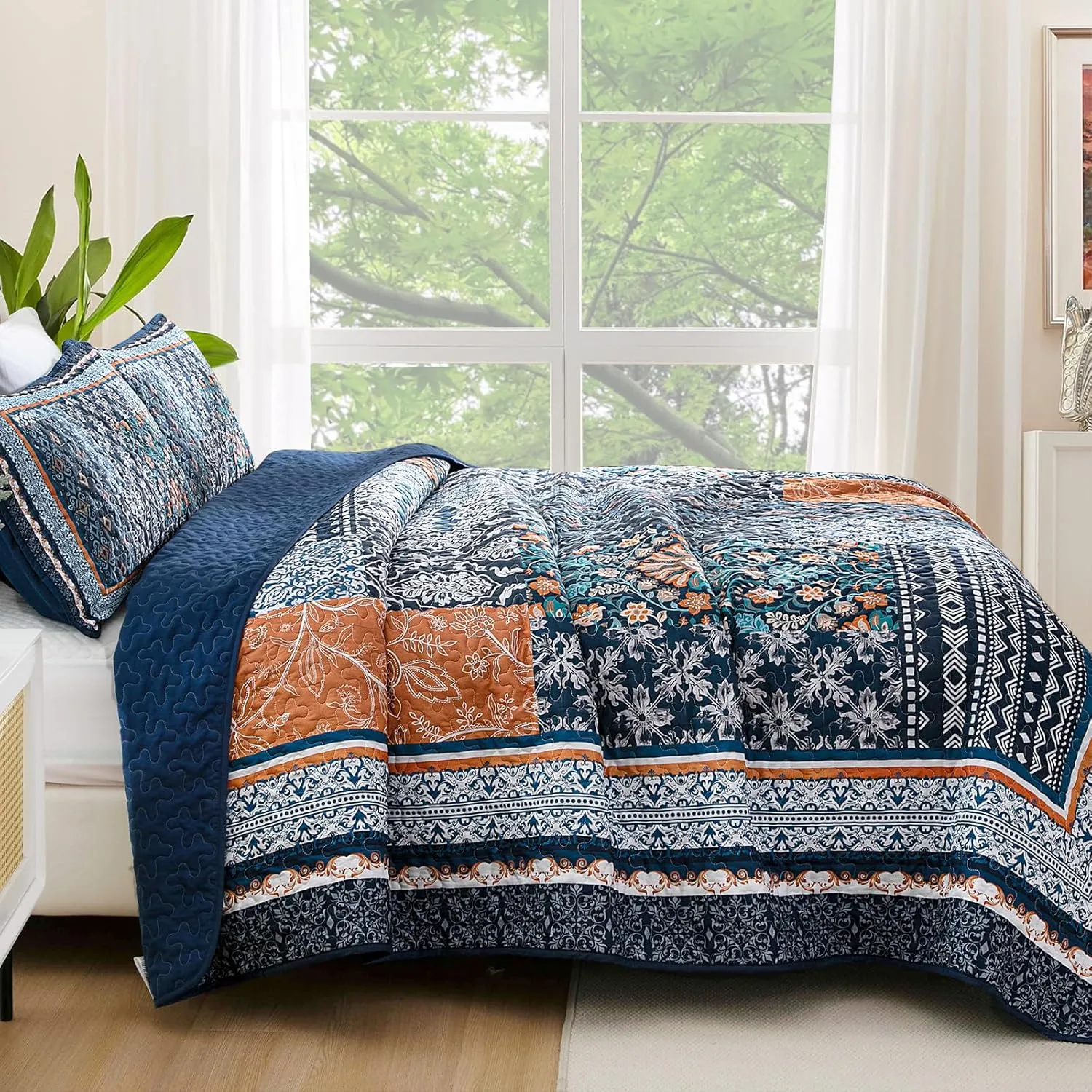 WONGS BEDDING Navy Blue Quilt Set King Size,Bohemian Patchwork Bedspread Coverlet Set, Reversible Farmhouse Floral Pattern Bedspreads Bedding Set for All Seasons (104"x90")