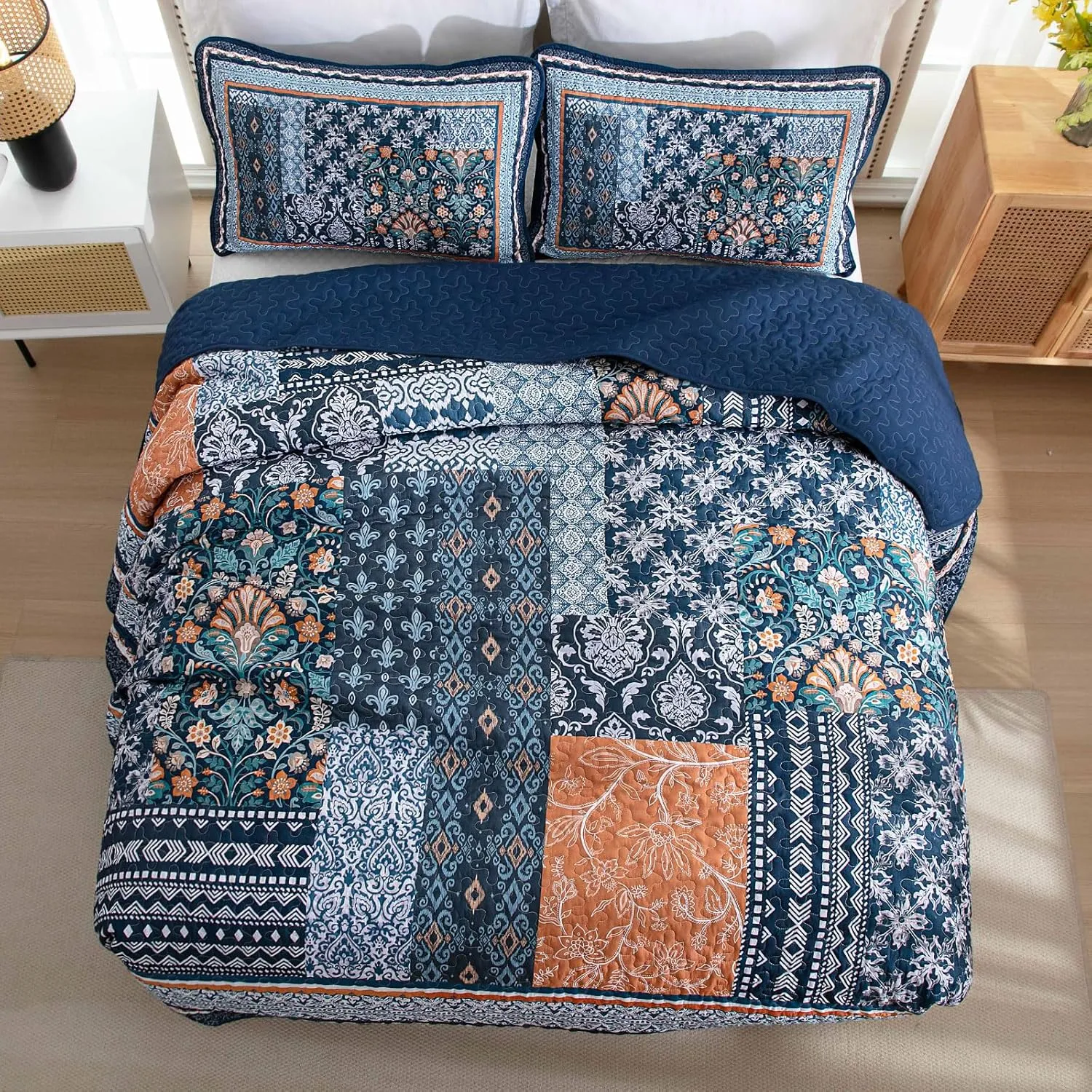 WONGS BEDDING Navy Blue Quilt Set King Size,Bohemian Patchwork Bedspread Coverlet Set, Reversible Farmhouse Floral Pattern Bedspreads Bedding Set for All Seasons (104"x90")