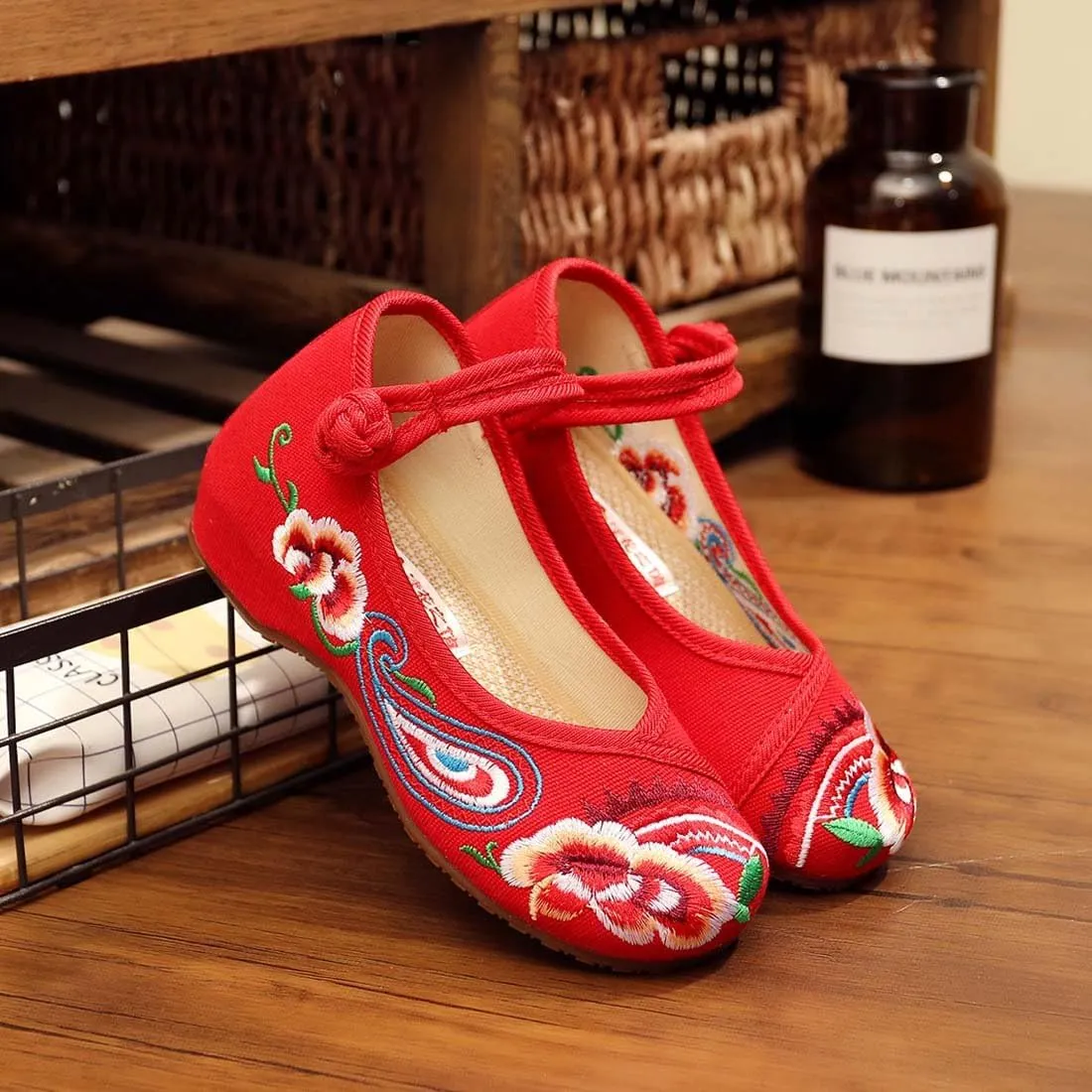 YIBLBOX Girls Chinese Traditional Flower Embroidered Oxfords Shoes Dancing Ballet Canvas Loafers Mary Jane